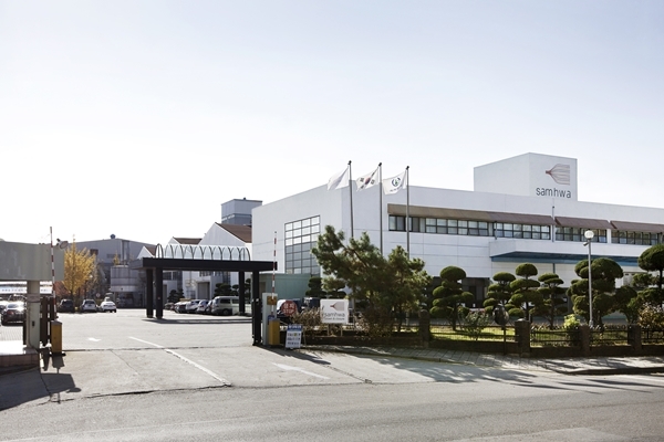 삼화왕관은 독보적인 스마트 팩토리 전문기술을 보유한 미라콤아이앤씨와 함께 단계별 로드맵을 기반으로 프로젝트를 추진하고 있다. [사진=미라콤아이앤씨]