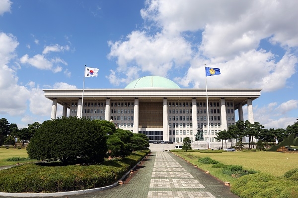 23일 에너지밸리 특별법이 법사위를 통과하면서, 에너지저장장치 등 에너지 신산업의 성장이 예고됐다. [사진=대한민국 국회]