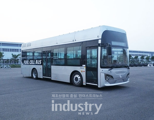 FEICHI(佛山飞驰) 기업의 수소전기버스 모델 FSQ6860FCEVG [사진=FEICHI]