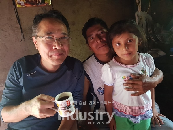 온두라스는 전력 인프라가 부족해 정전이 자주 발생하고 산간 오지에는 전력 공급이 안되는 경우가 많다. [사진=탑인프라]