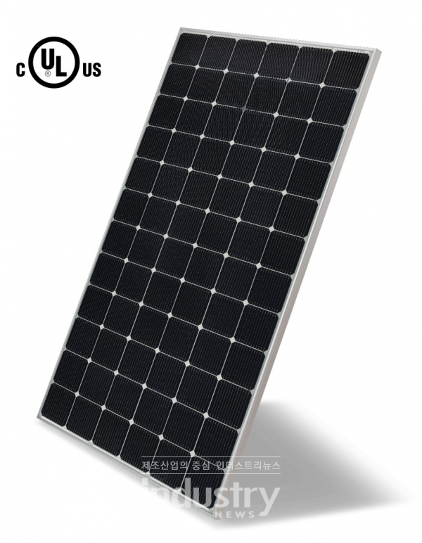 LG전자 '양면형 태양광 모듈' LG425N2T-V5 제품 [사진=LG전자]
