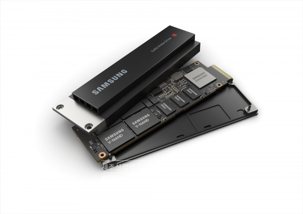 OCP SSD PM9A3 [사진=삼성전자]