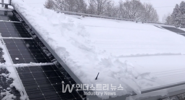 리셋컴퍼니의 무인제설로봇 [사진=리셋컴퍼니]