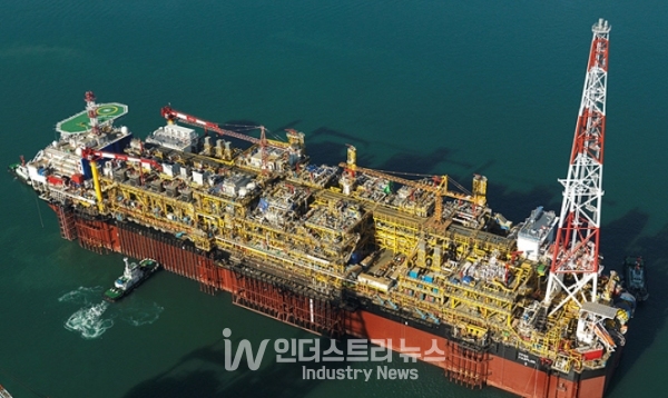 대우조선해양이 건조한 FPSO [사진=대우조선해양]