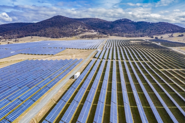 인도 정부는 2030년까지 280GW 이상의 용량을 태양광으로 계획하고 있다. [사진=utoimage]