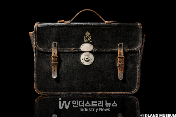 조지 6세의 브리프케이스 [사진=이랜드뮤지엄]