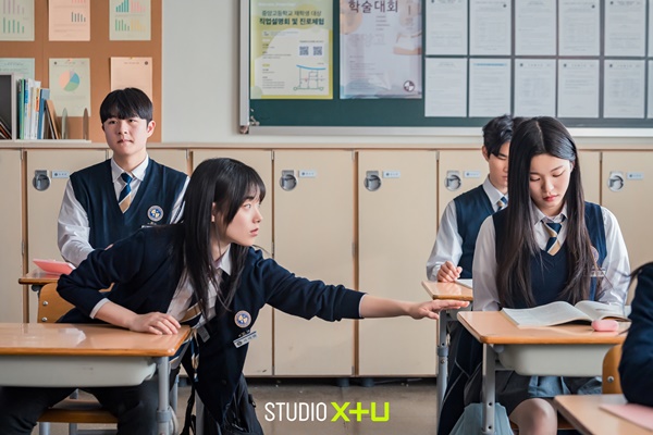 프래자일 1화 스틸컷. [사진=LG유플러스]