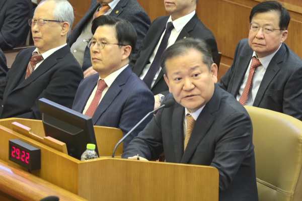 이상민 전 행정안전부 장관이 11일 서울 종로구 헌법재판소에서 열린 윤석열 대통령 탄핵심판 7차 변론에서 증인으로 출석해 발언하고 있다. /사진=헌법재판소 제공