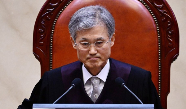 조희대 대법원장이 1일 서울 서초구 대법원에서 열린 더불어민주당 이재명 대선 후보의 공직선거법 위반 사건 상고심 선고에 참석, 입술을 다물고 있다. /사진=공동취재단