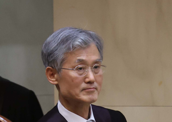 조희대 대법원장이 지난 1일 서울 서초구 대법원에서 열린 더불어민주당 이재명 대선 후보의 공직선거법 위반 사건 상고심 선고 재판에 참석하고 있다. /사진=연합뉴스