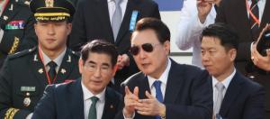 윤석열 구속영장 입수 공개 ② 계엄문은 파쇄되고 외신 브리핑은 조작