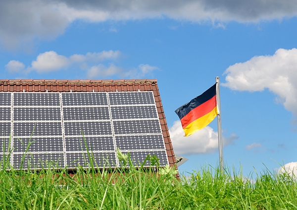 지난해 독일의 태양광 발전소는 공공 전력망에 약 46TWh를 공급했으며, 이는 전년대비 약 16% 증가한 수치였다. [사진=dreamstime]