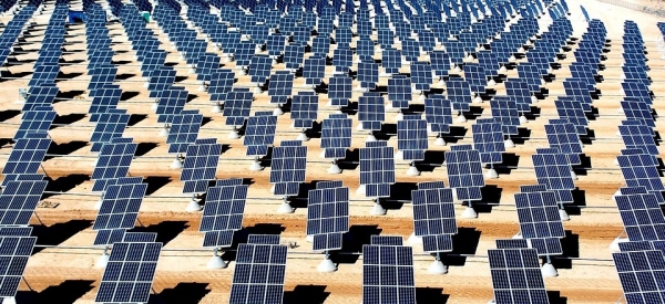 한국수력원자력이 제주지역 19만평 부지에 60MW 규모의 태양광발전소 설립을 추진하고 있다고 밝혔다. [사진=dreamstime]