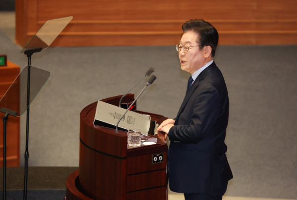 더불어민주당 이재명 대표가 10일 서울 여의도 국회에서 열린 본회의에서 교섭단체 대표연설을 하고 있다. /사진=연합뉴스