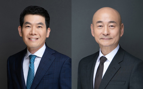 @ (왼쪽부터) 한국타이어 공동 대표이사인 안종선 사장과 이상훈 사장. /사진=한국타이어