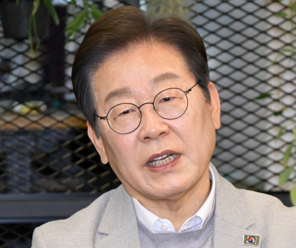 더불어민주당 이재명 대선 예비후보가 14일 서울 강남구 퓨리오사AI에서 모두발언을 하고 있다. /사진=공동취재단