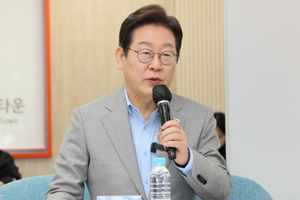 4월 25일 전남 나주 전남농업기술원 청년창농타운에서 열린 간담회에서 더불어민주당 이재명 대선 경선 후보가 발언하고 있다. /사진=연합뉴스