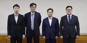 김범석 경제 부총리 대행 “정치 불확실성에 24시간 비상 대응체계 유지”…F4 회의 긴급 소집