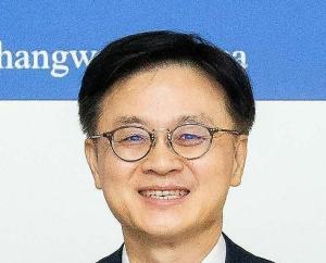 산업장관에 김정관 두산 사장 전격 발탁…경제성장 신바람 부나